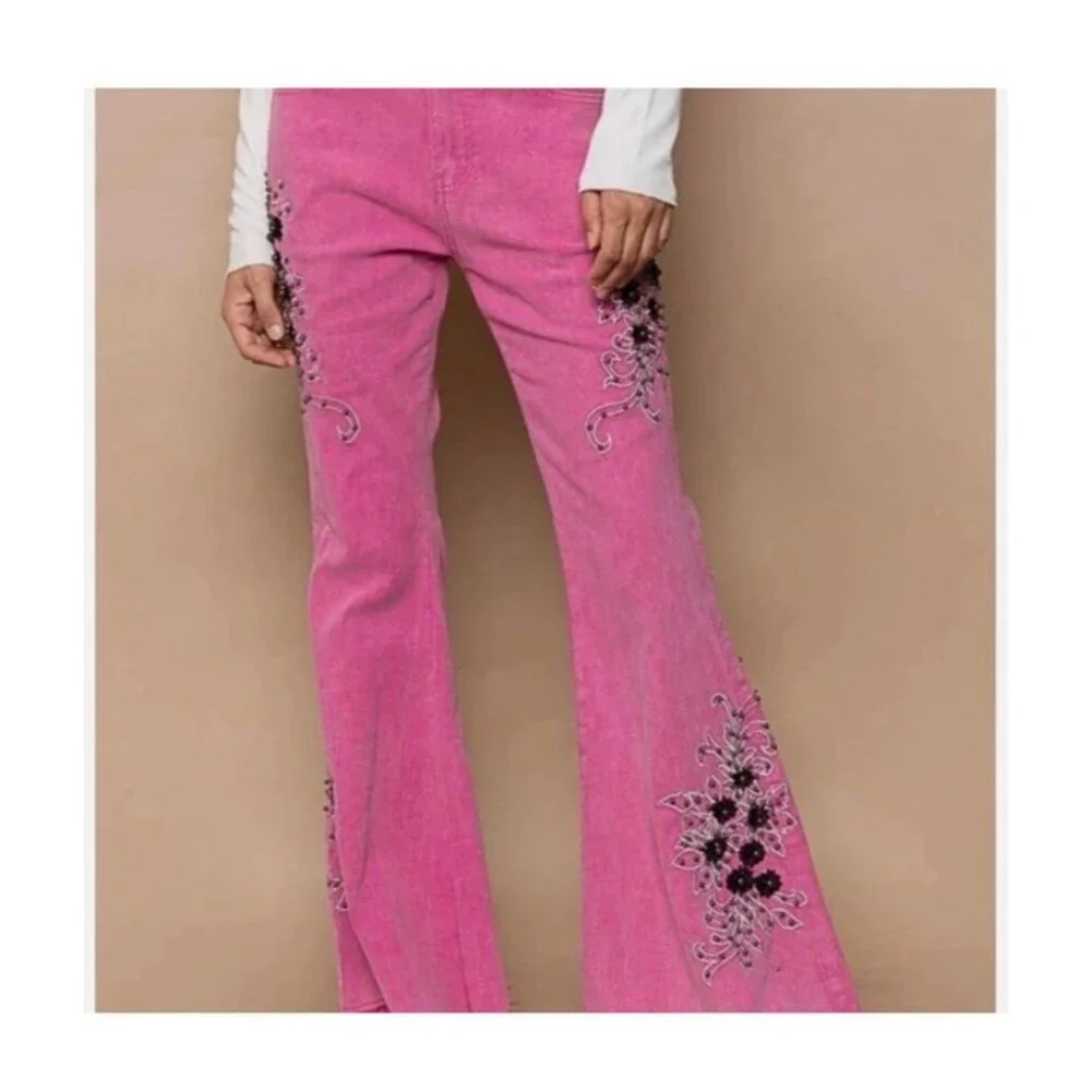 POL jeans POL Pants PINK FLARE EMBROIDERED FLOWERS bohemian jeans womens Medium